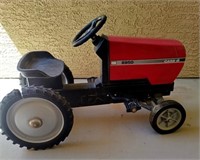 J - TODDLER PEDAL TRACTOR