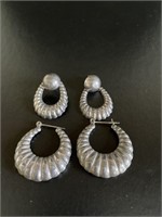 925 Silver Earrings total weight is 17 grams