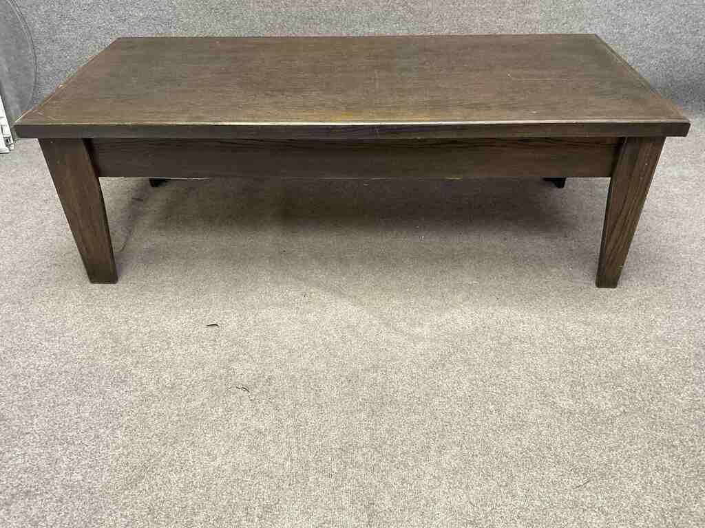 Large Oak Adjustable-Top Coffee Table