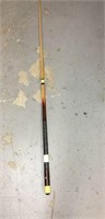 WOODEN POOL CUE / APPROX:  59 "  PREOWNED