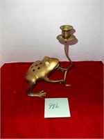 BRASS FROG CANFLE HOLDER