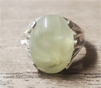 Sterling Ring w/Yellow-Green Stone