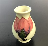 MOORCROFT POTTERY MINIATURE VASE