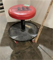 Shop stool on wheels