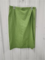 Size 12, straight skirt Green