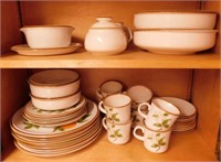 Mikasa Natural Beauty oven to table dishes, 34