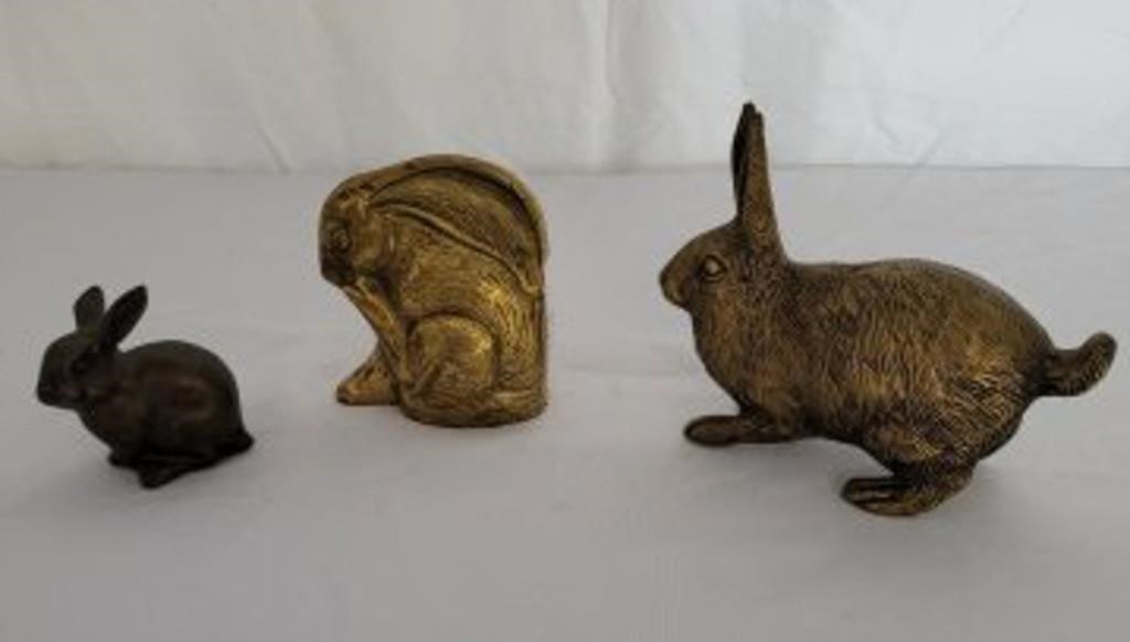 GROUP BRASS RABBITS