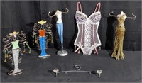 Jewelry displays: stands & wall hangers (6 count)