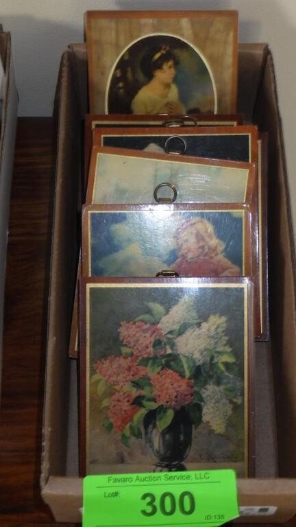 VINTAGE WOODEN WALL PLAQUES 3 1/2 x 4 1/2