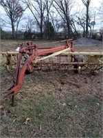 NEW HOLLAND BAR RAKE