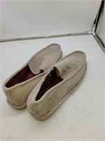 Tan house shoes size 14