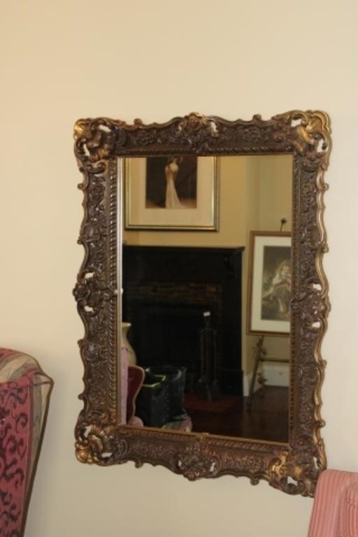 Beautiful Framed Mirror 33x45