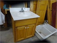 Single sink, Vanity, and Doors