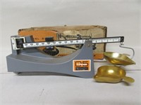 Lyman D5 Reloading Scales