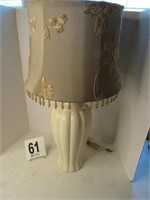 27" Lamp with Shade (R1)