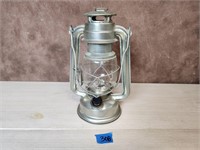 Vtg Style Battery Operated Lantern