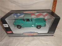 1994 ERTL American Muscle 1955 Chevy 3100 Stepside