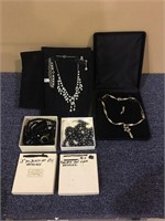 LOT OF 4 COSTUME JEWELRY IN CASES