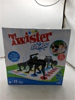 Twister splash game
