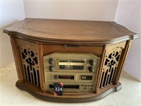 Emerson Record Player with Cassette AM/FM