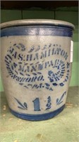 Vintage - Hamilton crock - 1 1/2 gallon