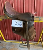 ENGLISH SADDLE