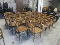 (23) Captain Chairs