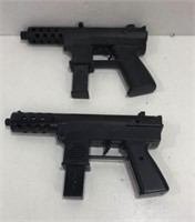 2 Toy Airsoft Guns Plastic Black