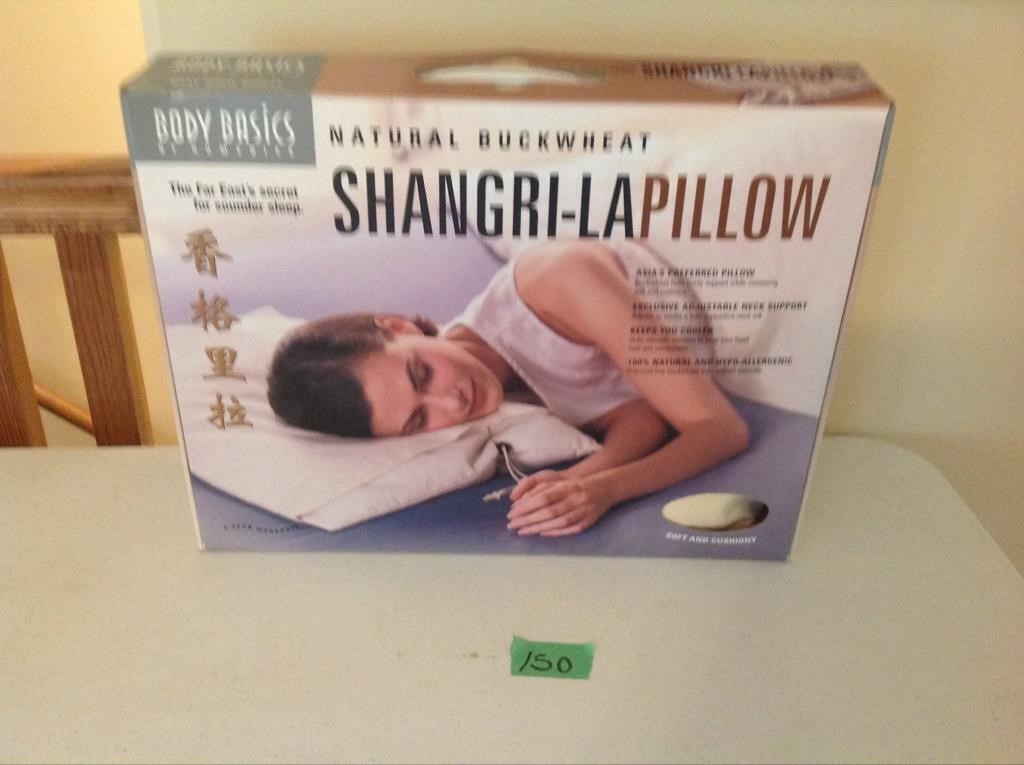 Shangri-La pillow