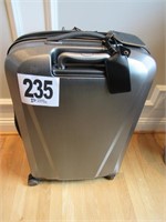 Rolling Suitcase by Ricardo