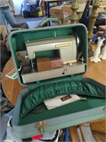 Kenmore 6420246 sewing machine with case