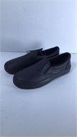 New Daily Shoes Size 6 Black