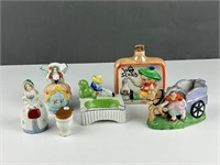 Vintage Japan Ashtray Bell figurines