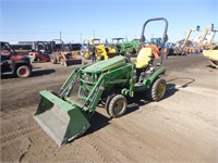 2014 John Deere 1025R Tractor Loader