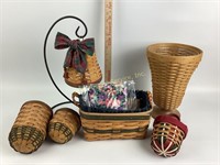Longaberger baskets various sizes cloth and