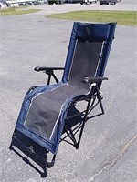 Reclining lounge chair