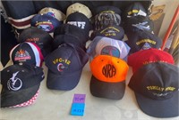 W - MIXED LOT OF HATS (G237)