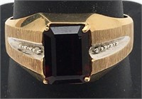 14k Gold, Garnet & Diamond Ring