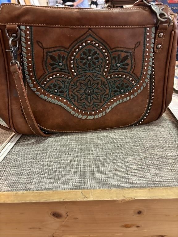 Purse in excellent condition