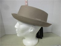 DESIGNER HAT "EPOCH" NEVER WORN