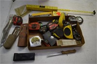 Tape Measures / Chalk Line / Clamps / Level