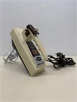 Vintage Sunbeam Mixmaster Handheld Mixer 5-Speed