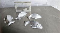 APPROX. 31 PCS ASSORTED FISH MOULDS