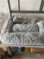 31x19in grey pet bed with blanket pouch
