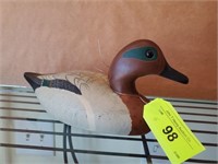 SMALL WOOD CARVED DUCK DECOY
