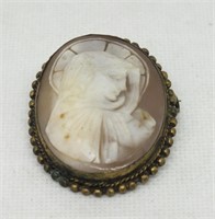 VINTAGE MOTHER MARY BROACH