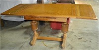 Vintage rectangle oak table with side leaves