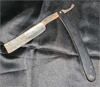 yoshica straight razor