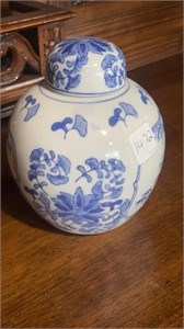 WBI Chinese Blue & White Porcelain Ginger Jar