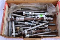 LOT OF FRONT AND REAR AXLES FOR VARIOUS MAKES